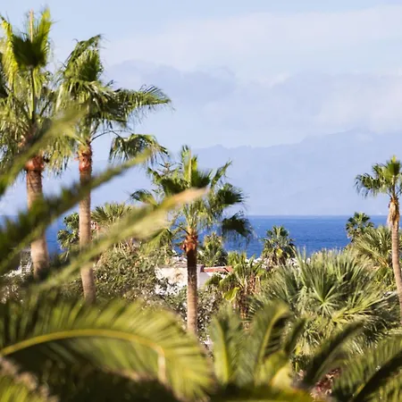 Friendly Place To Be * Playa de las Americas (Tenerife)